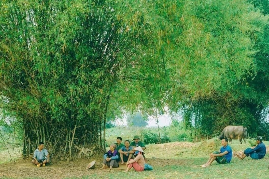 Phía sau những lũy tre làng - Chùm thơ Hà Thiên Sơn